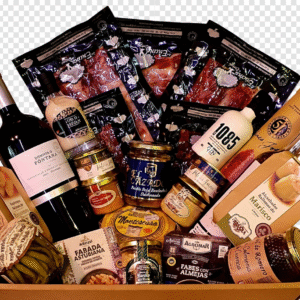 Vino tinto Magnum, licor de mazapán, Ginebra de Toledo, alcachofas rellenas de marisco, espárragos rellenos de bogavante, caña de cinco jotas Fabes con almejas, fabada asturiana, Bonito del Norte, guindillas, en vinagre, miel, paté de faisán,mousse Roquefort, paté de perdiz, mousse de pimiento del piquillo, queso semicurado denominación de origen, perdiz escabechada dehuesada, jamón ibérico bellota 100% ibérico 500gr, salchichón ibérico bellota, cecina de ciervo en aceite de oliva y licor gallego